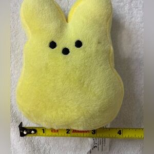 Just Born Animal Adventure Peeps Candy 5in Yellow Bunny Rabbit Stuffed Plush